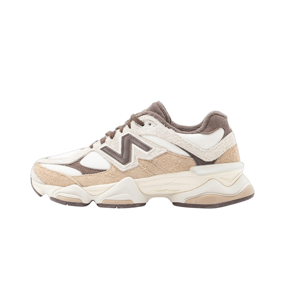 New Balance 9060 Earth Shadow Bisque