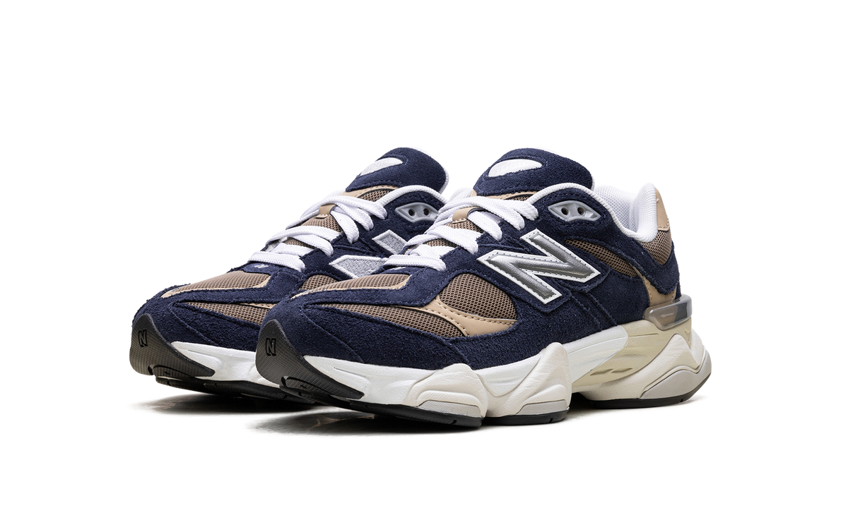 New Balance 9060 Navy Mushroom