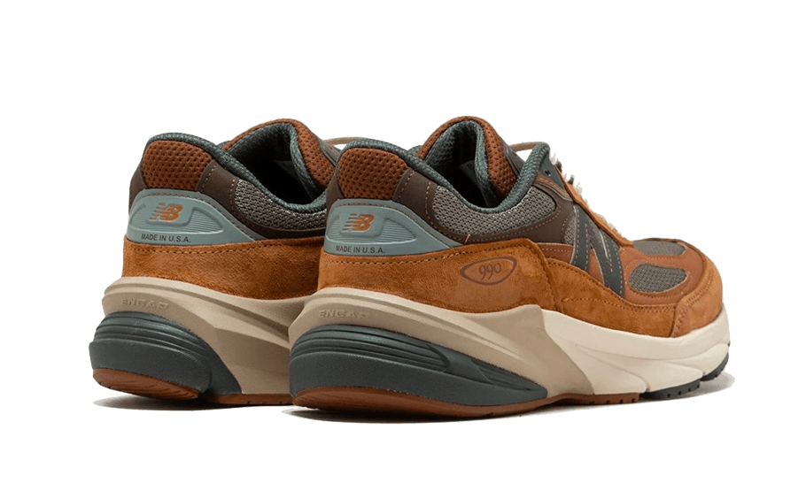 New Balance 990v6 Carhartt WIP Sculpture Center, Workwear/Sea Salt (M990CH6)