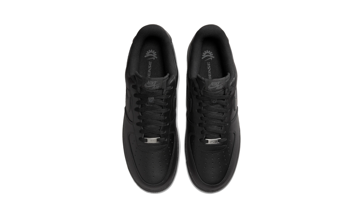 Nike Air Force 1 Low Flyease Triple Black