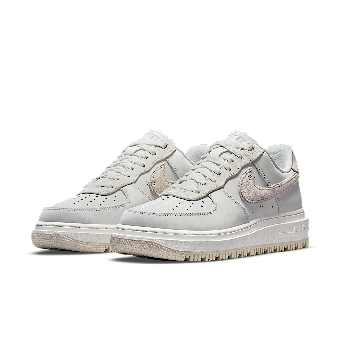 Nike Air Force 1 Low Luxe Summit White Light Bone