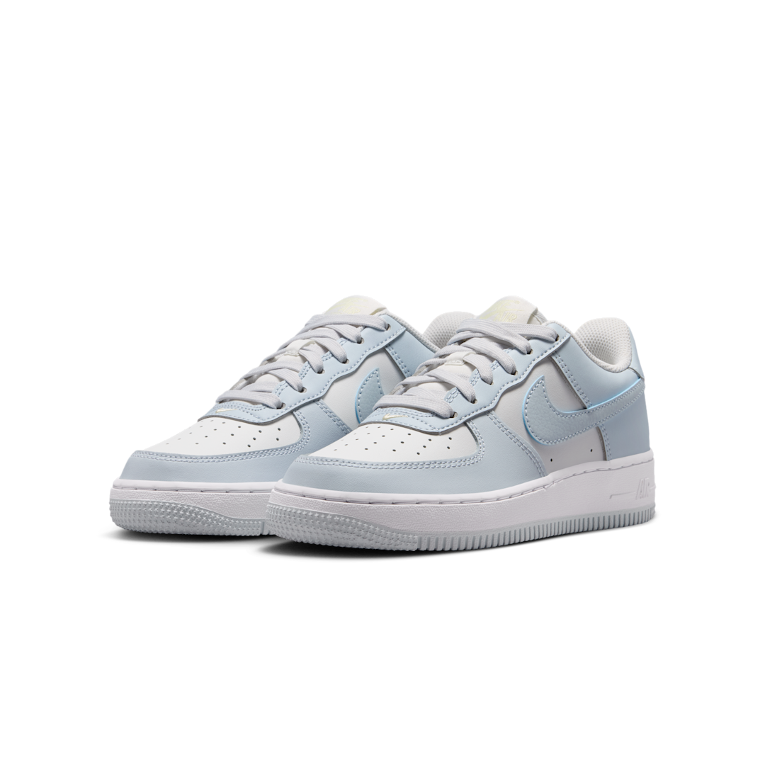 Nike Air Force 1 Low Platinum Tint Alabaster Aura - Sneak