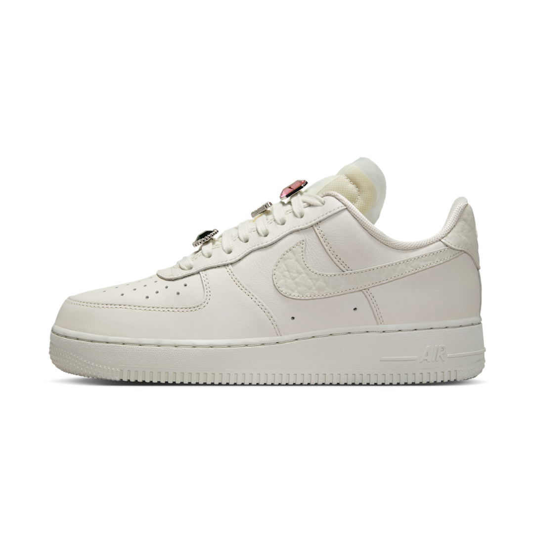 Nike Air Force 1 Low Premium Jewels Light Bone