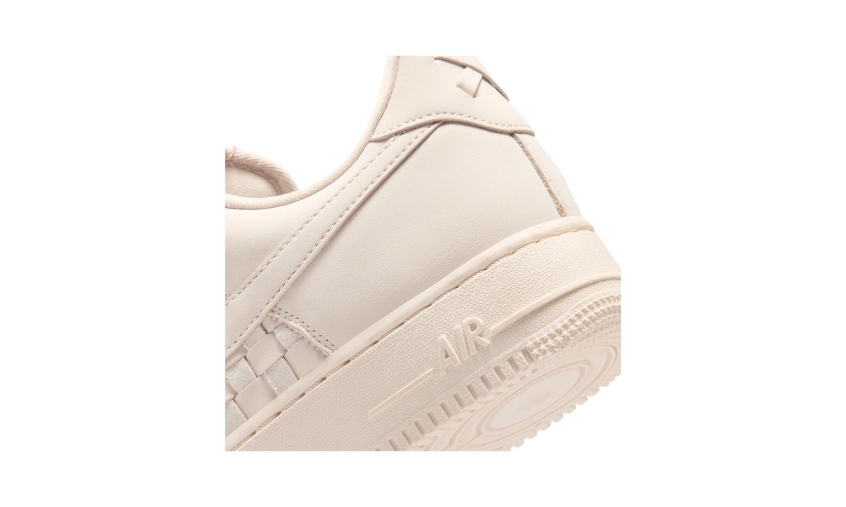 Nike Air Force 1 Low Retro Premium Woven Sanddrift Pale Ivory