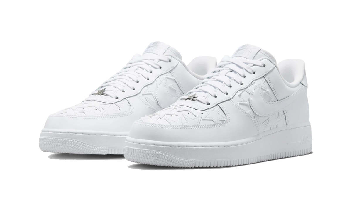 Nike Air Force 1 Low Retro Triple White Stars