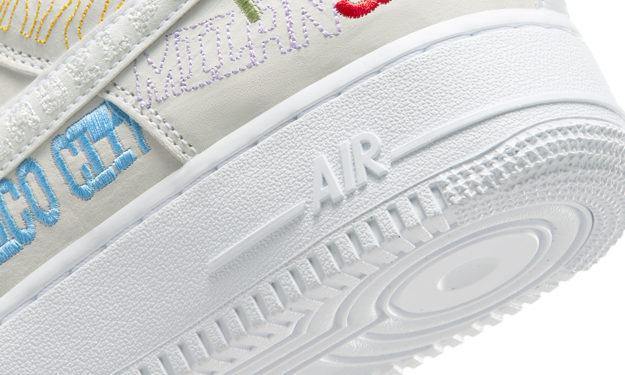 Nike Air Force 1 Low World Tour White