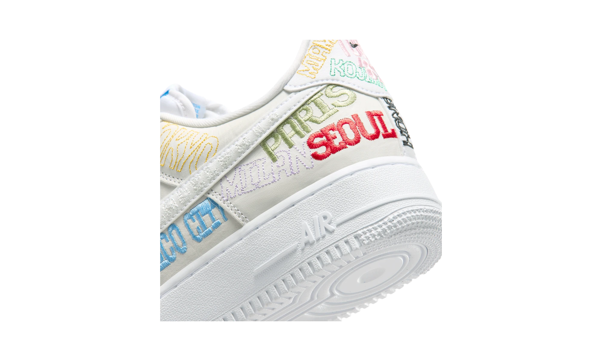 Nike Air Force 1 Low World Tour White