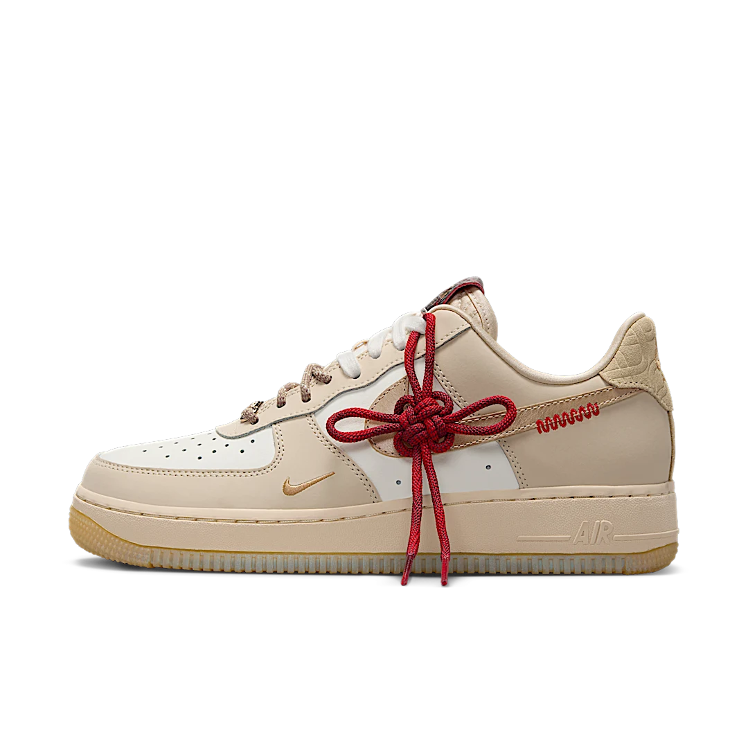 Nike Air Force 1 Low Year of the Snake, Sail/Team Gold/Light Khaki/Parachute Beige/University Red/Metallic Gold (HV5990-172)