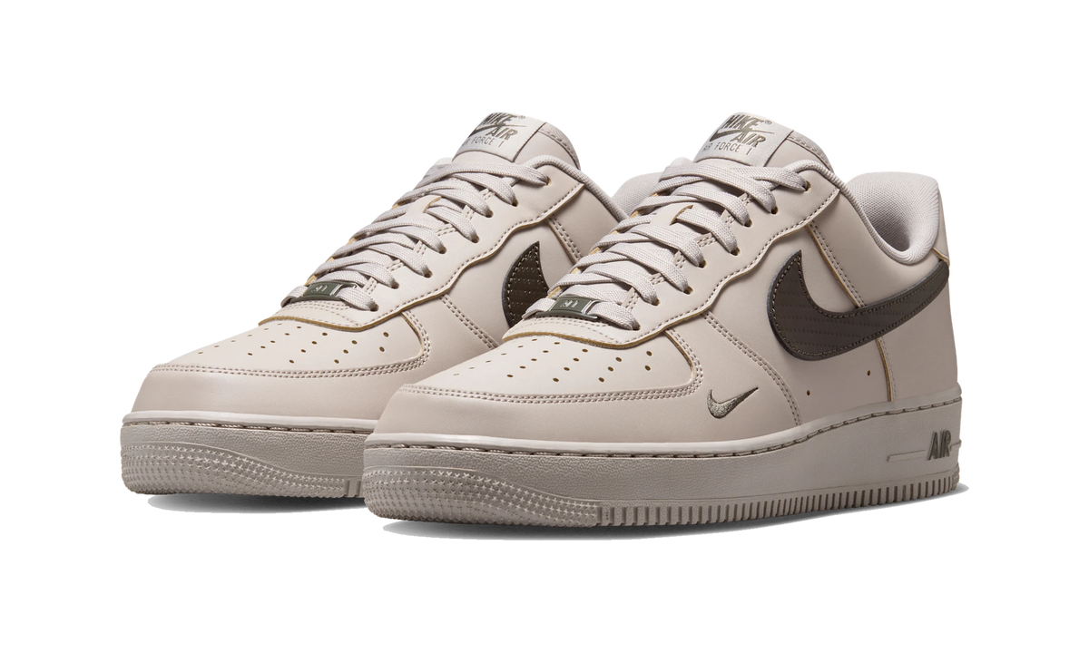 Nike Air Force 1 Low '07 Carbon Fiber Swoosh College Grey Newsprint