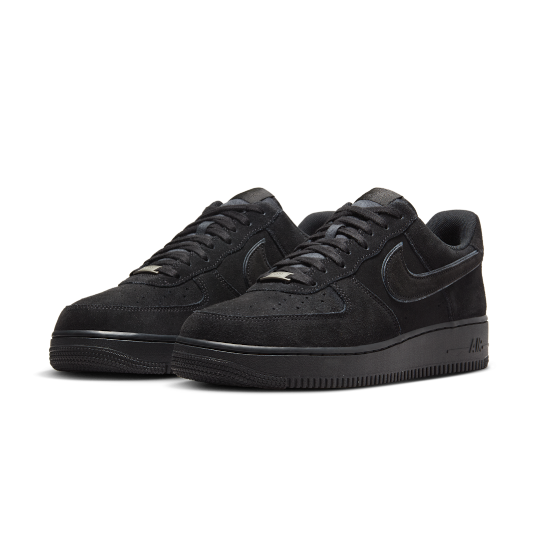 Nike Air Force 1 Low '07 LV8 Black Cat