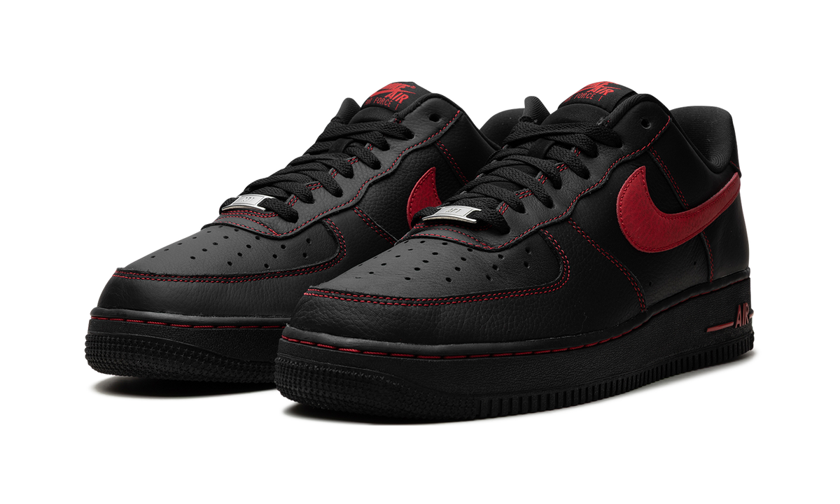 Nike Air Force 1 Low '07 LV8 Bred