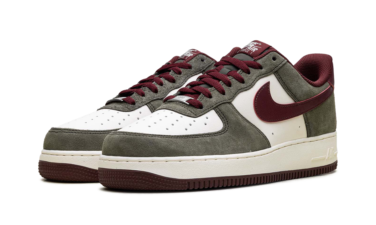 Nike Air Force 1 Low '07 LV8 Cargo Khaki Pale Ivory Dark Team Red