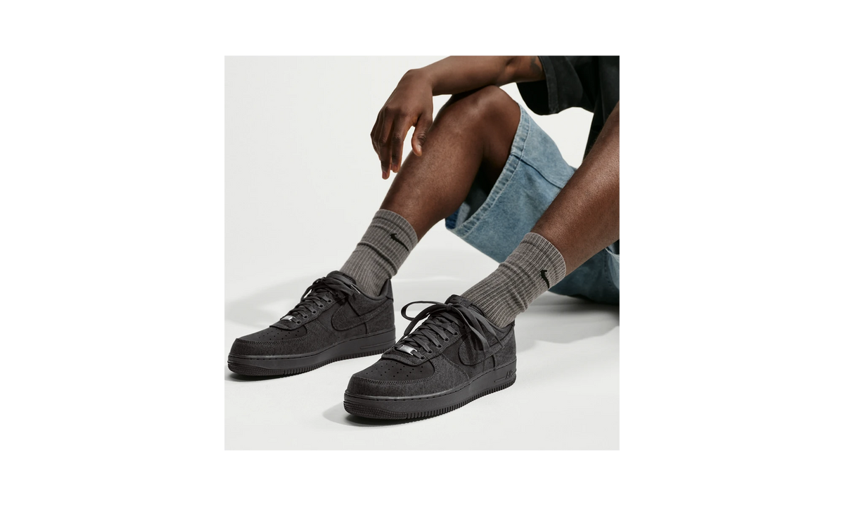 Nike Air Force 1 Low '07 LV8 Denim Anthracite Medium Ash