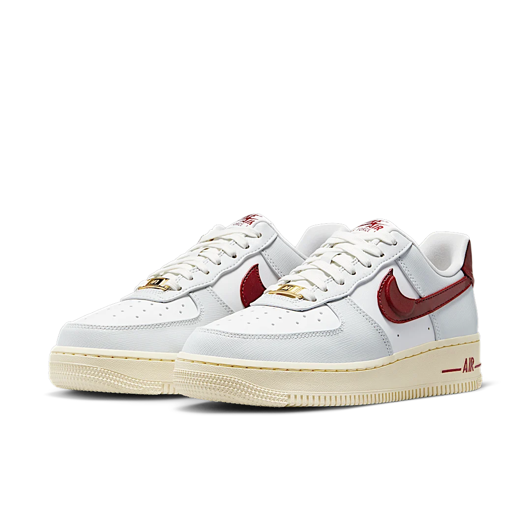 Nike Air Force 1 Low '07 SE Just Do It Photon Dust Team Red, Photon Dust/Team Red/Summit White/Muslin (DV7584-001)