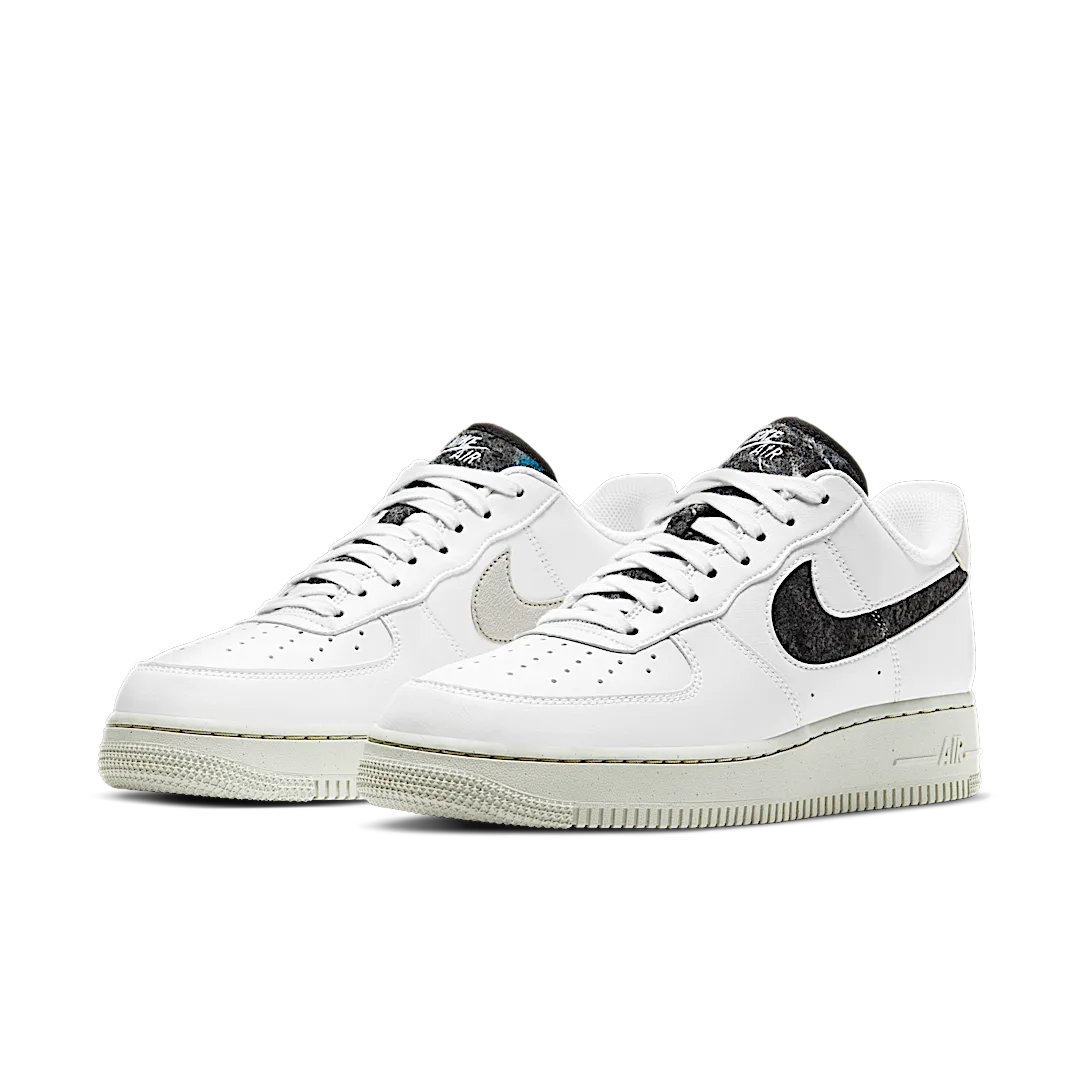 Nike Air Force 1 Low '07 SE Recycled White Black Light Bone, White/Light Bone-Black-White (DA6682-100)
