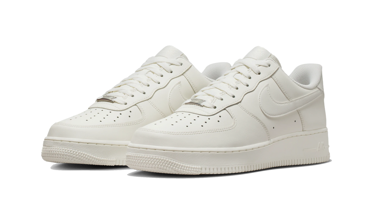 Nike Air Force 1 Low '07 Sail
