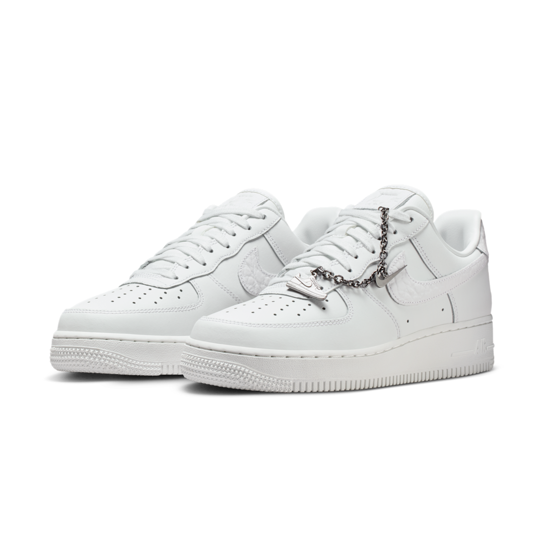 Nike Air Force 1 '07 Low Summit White Mini Charm