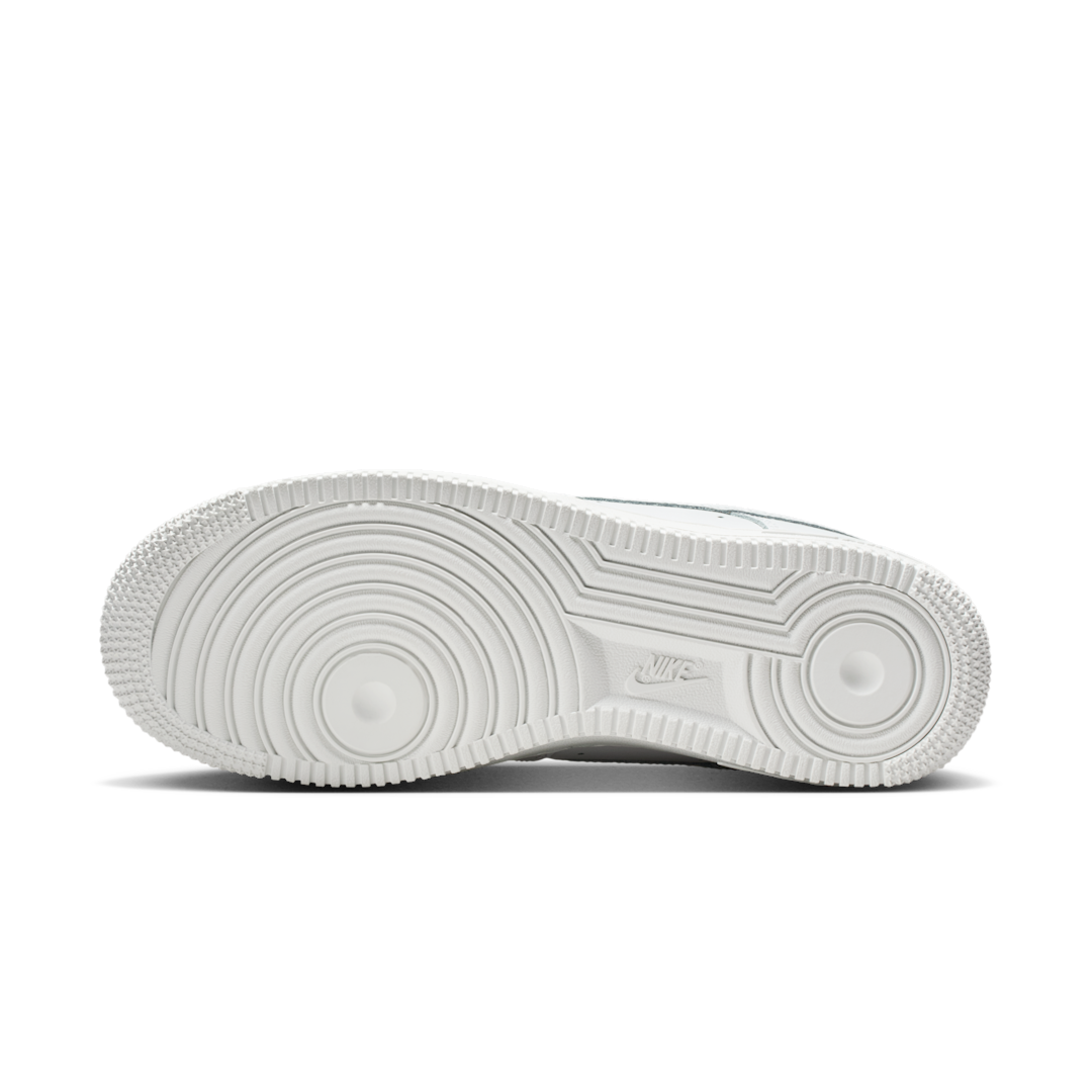 Nike Air Force 1 '07 Low Summit White Mini Charm, Summit White/White/Metallic Silver/Summit White (IM6485-121)