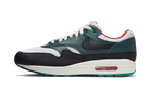 Nike Air Max 1 LeBron James Liverpool F.C., White/Black/Varsity Red/Gorge Green/Geode Teal (FB8914-100)