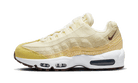 Nike Air Max 95 Saturn Gold Alabaster, Alabaster/Earth/Coconut Milk/White (FD9857-700)