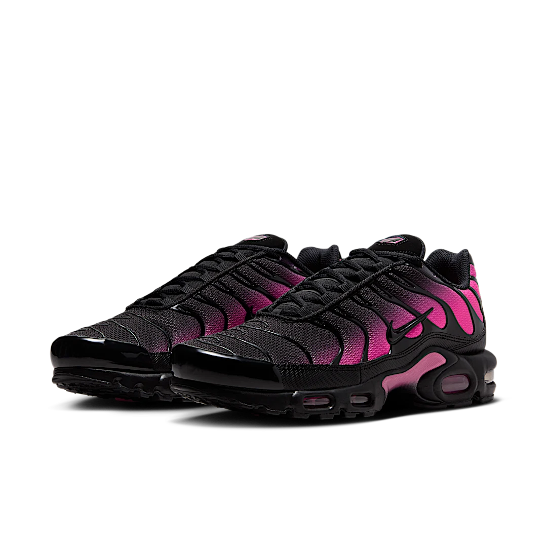 Nike Air Max Plus Black Hyper Pink