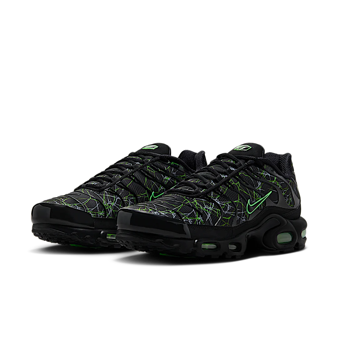 Nike Air Max Plus Shattered Glass