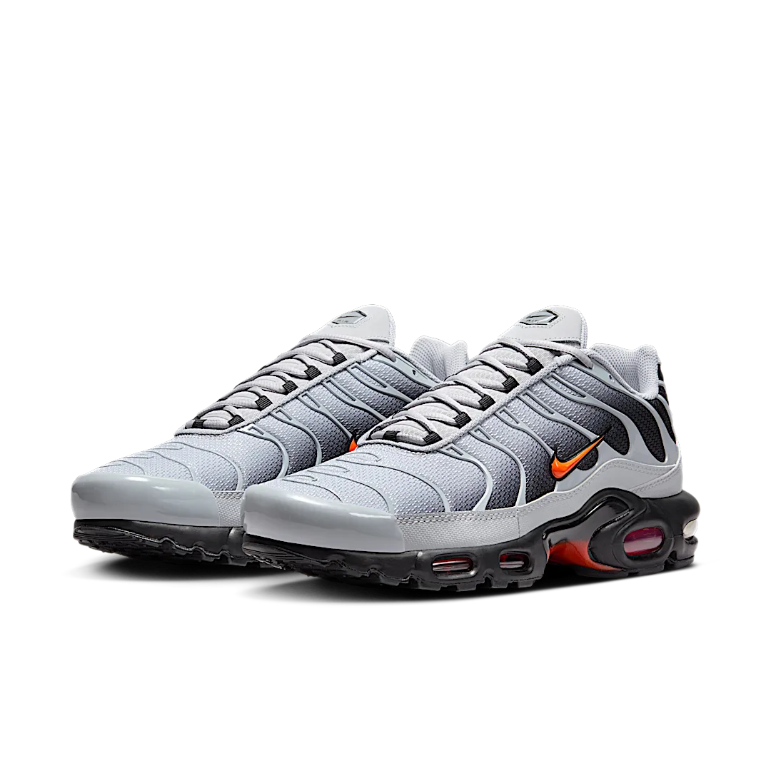 Nike Air Max Plus Wolf Grey Picante Red, Wolf Grey/Black/White/Picante Red (DM0032-011)