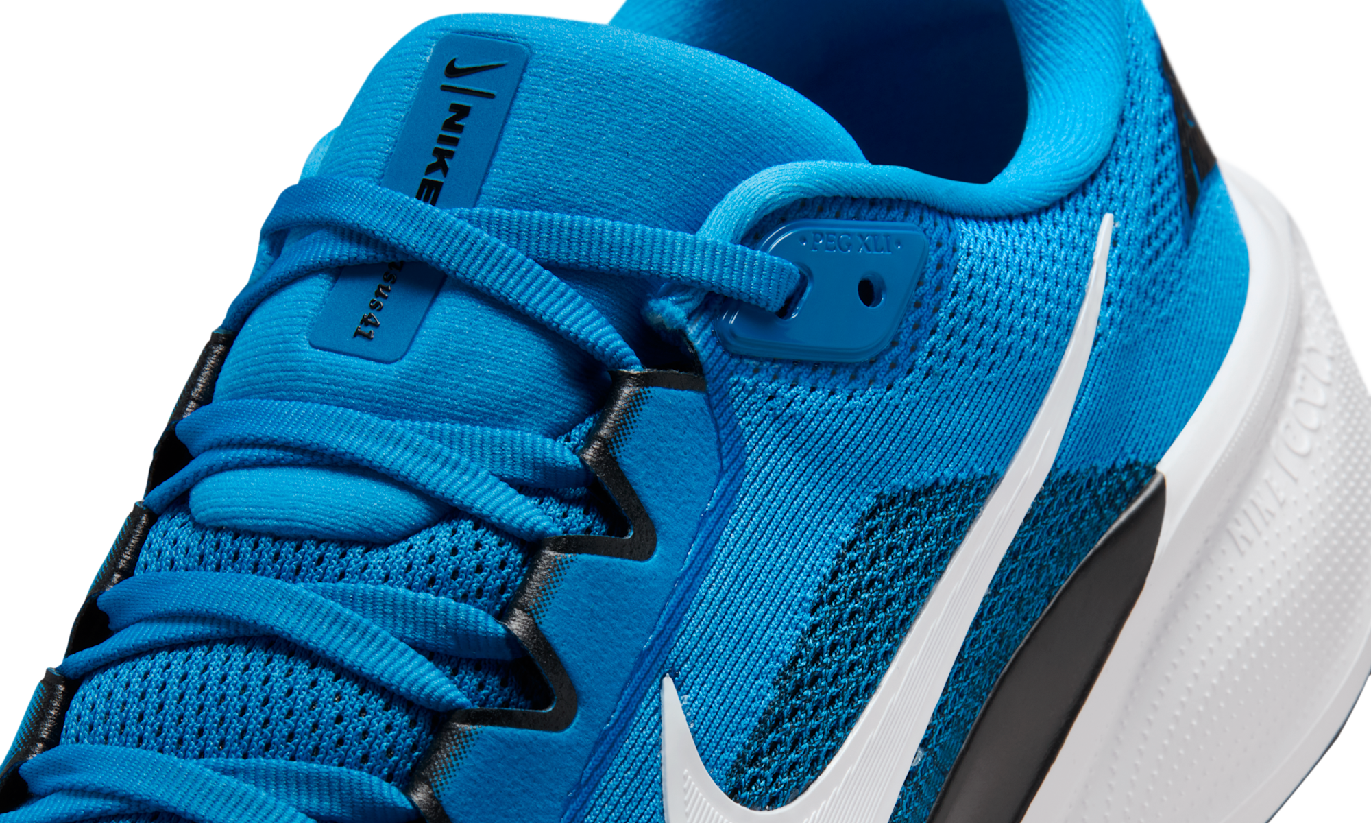Nike Air Zoom Pegasus 41 Carolina Panthers (2025)
