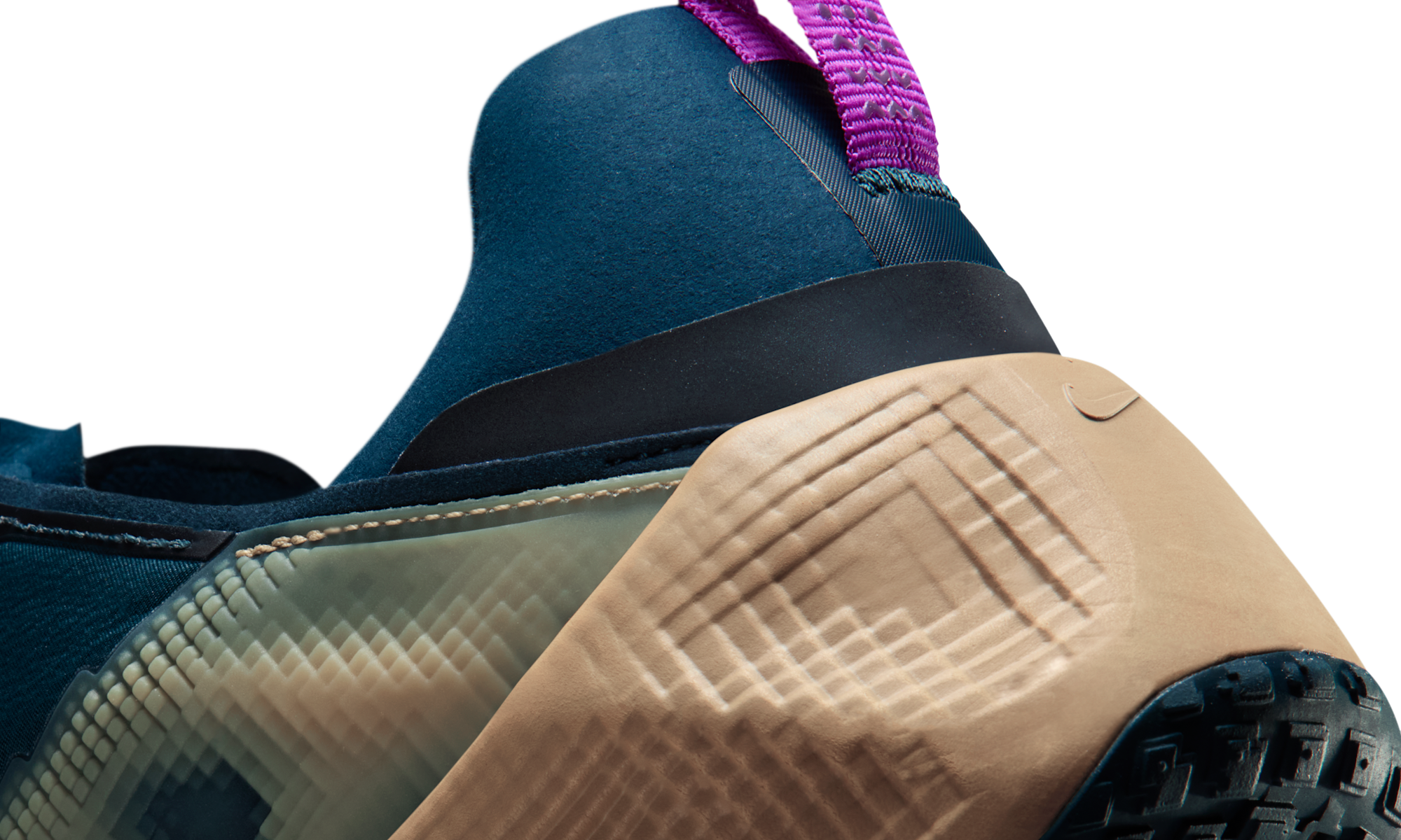 Nike Ava Rover Armory Navy Parachute Beige