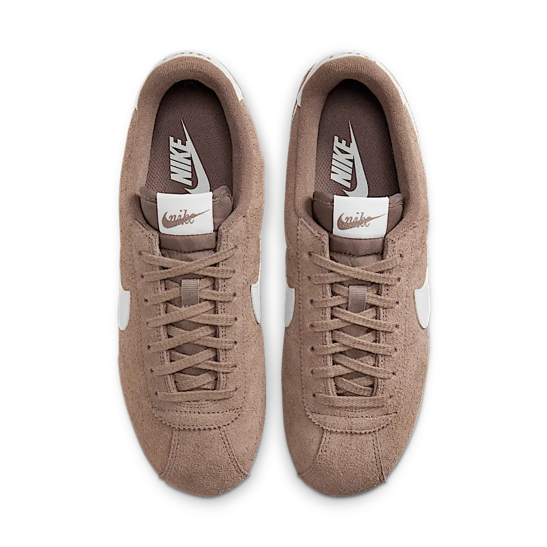 Nike Cortez Vintage Medium Curry, Medium Curry/White/Gum Medium (FJ2530-200)