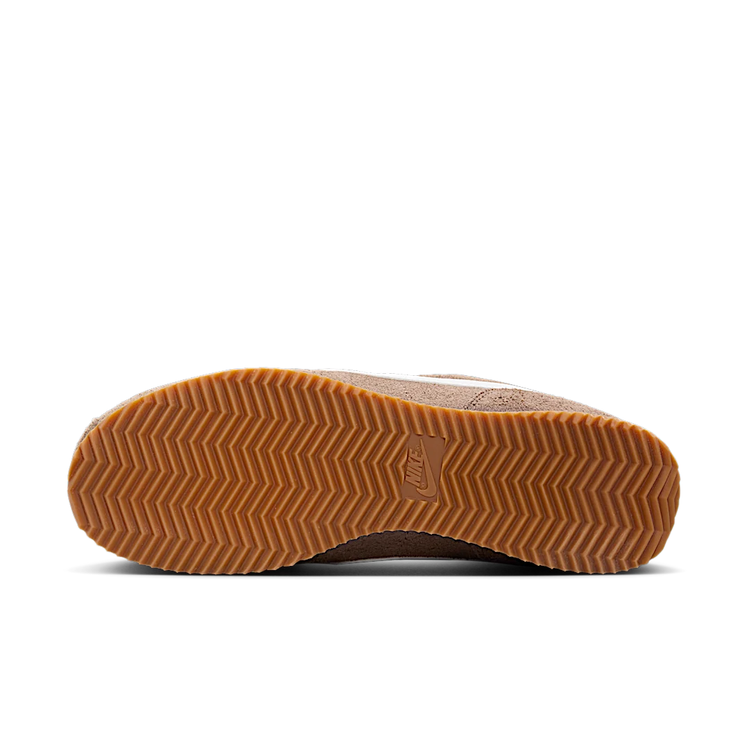 Nike Cortez Vintage Medium Curry, Medium Curry/White/Gum Medium (FJ2530-200)