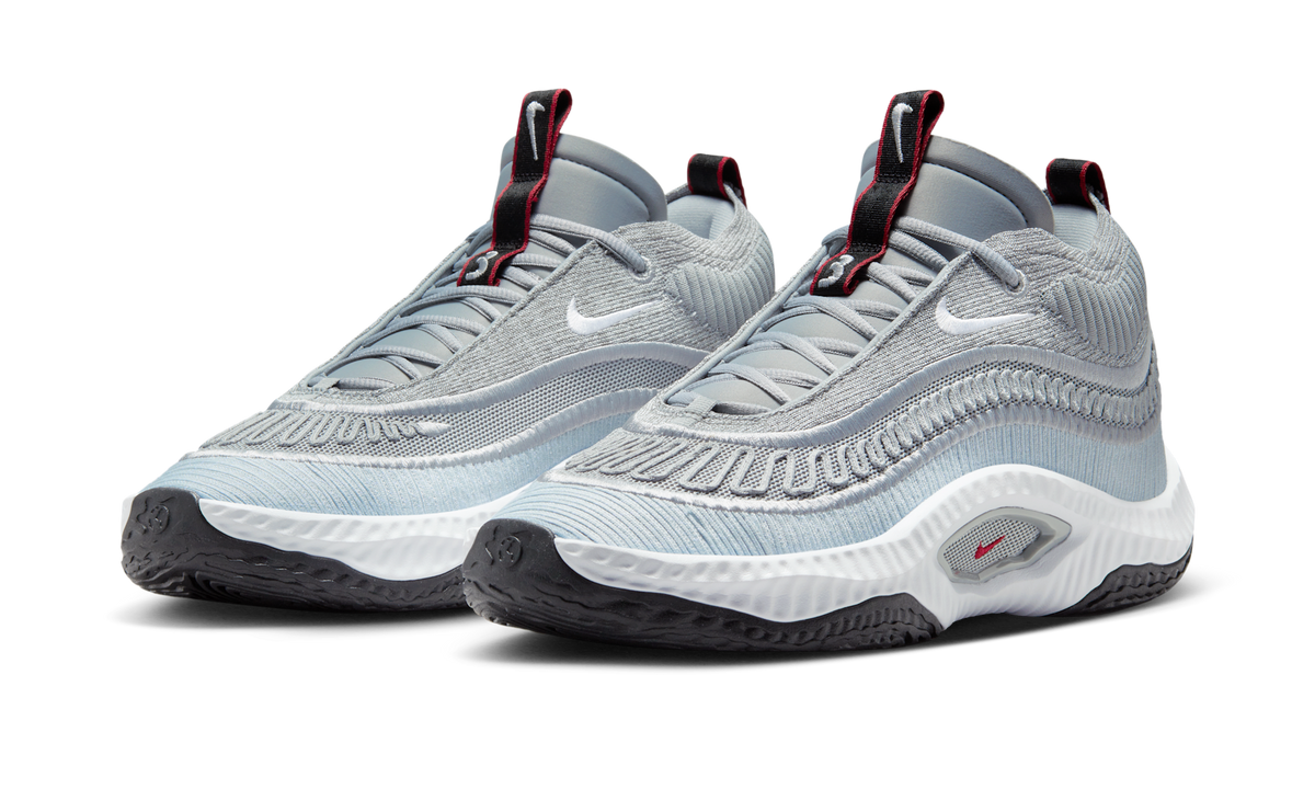 Nike Cosmic Unity 3 Silver Bullet