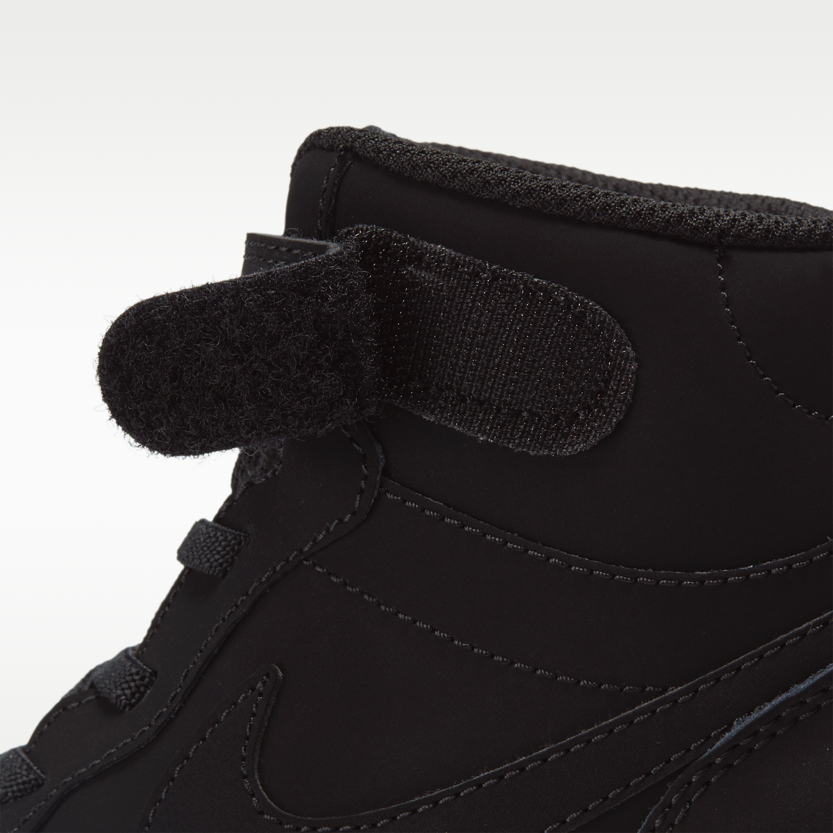Nike Court Borough Mid 2 PS Triple Black