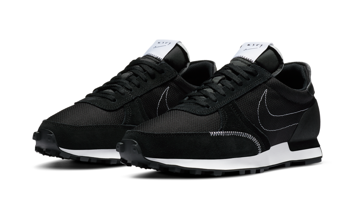 Nike Daybreak Type Black White