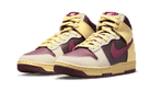 Nike Dunk High 1985 Valentine's Day (2023), Alabaster/Rosewood/Earth/Night Maroon (FD0794-700)