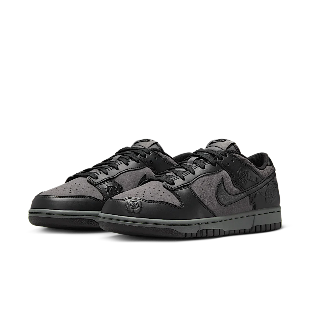 Nike Dunk Low Black Roses