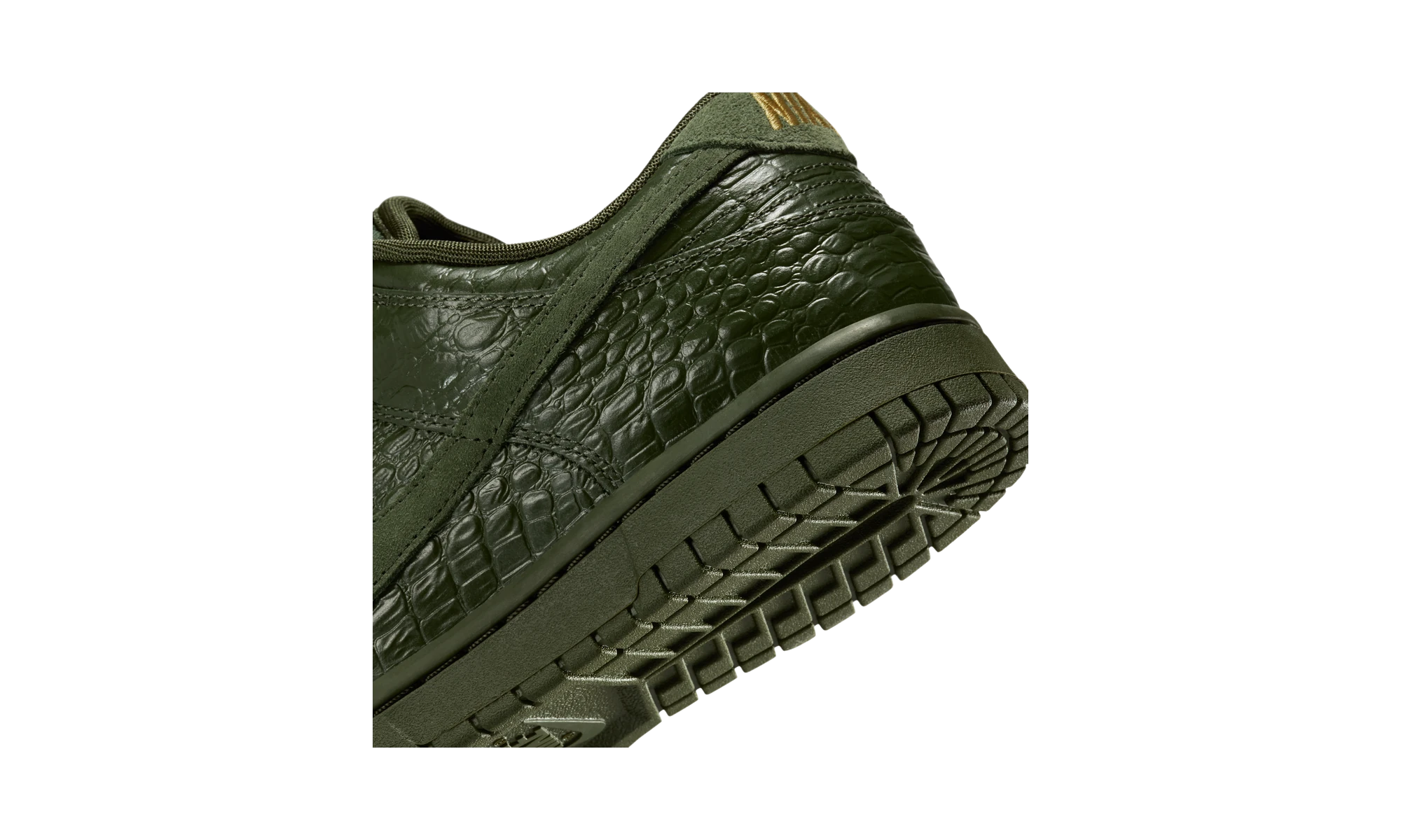 Nike Dunk Low Crocodile