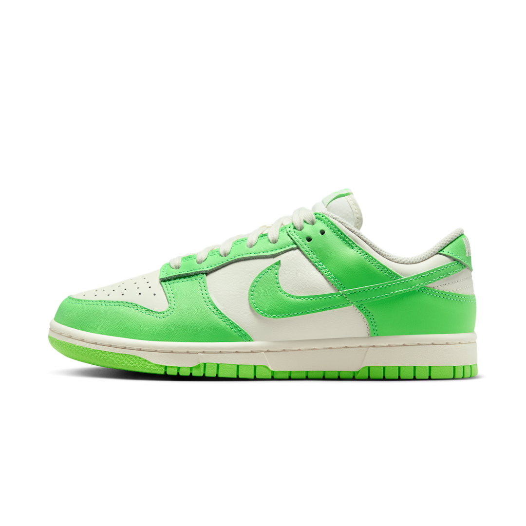 Nike Dunk Low Green Strike