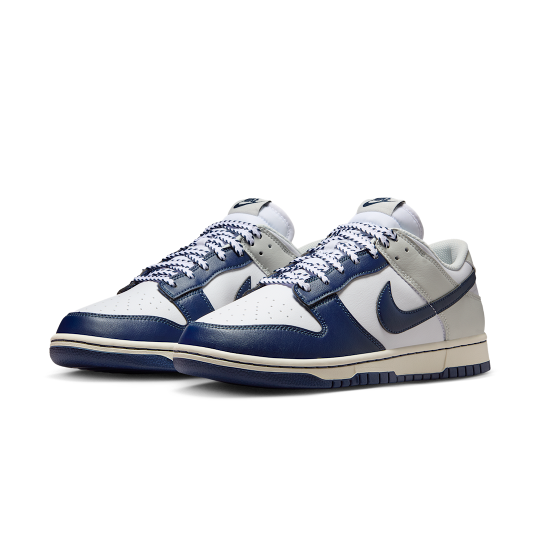 Nike Dunk Low New York Yankees