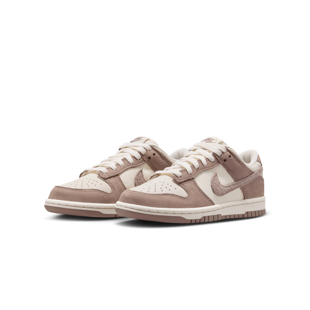 Nike Dunk Low SE Pale Ivory Taupe Haze