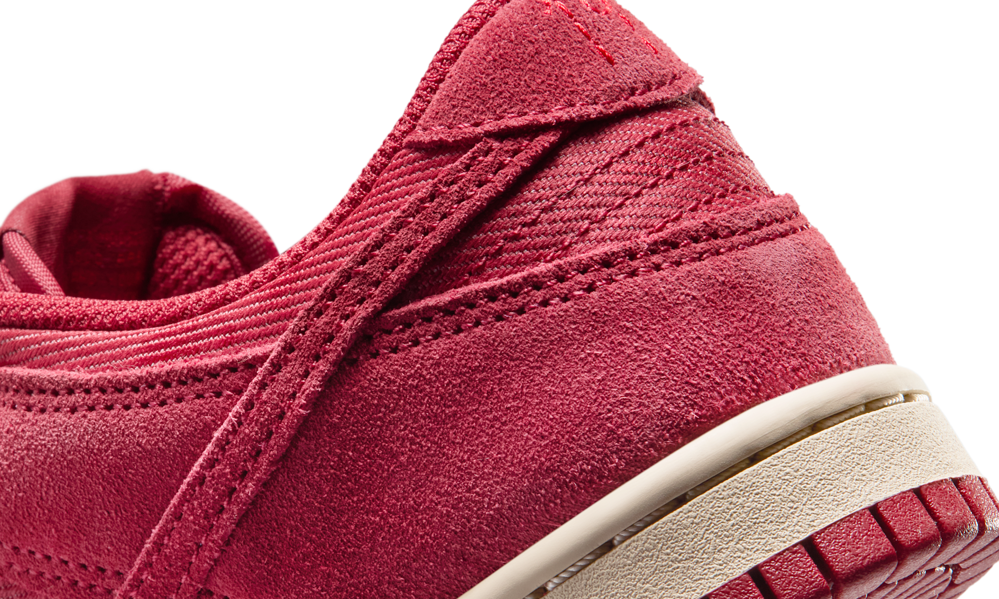 Nike Dunk Low SE Team Crimson