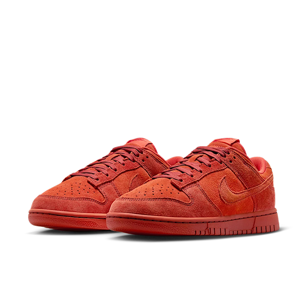 Nike Dunk Low SE Valley Of Fire, Picante Red/Dragon Red (HV5756-633)