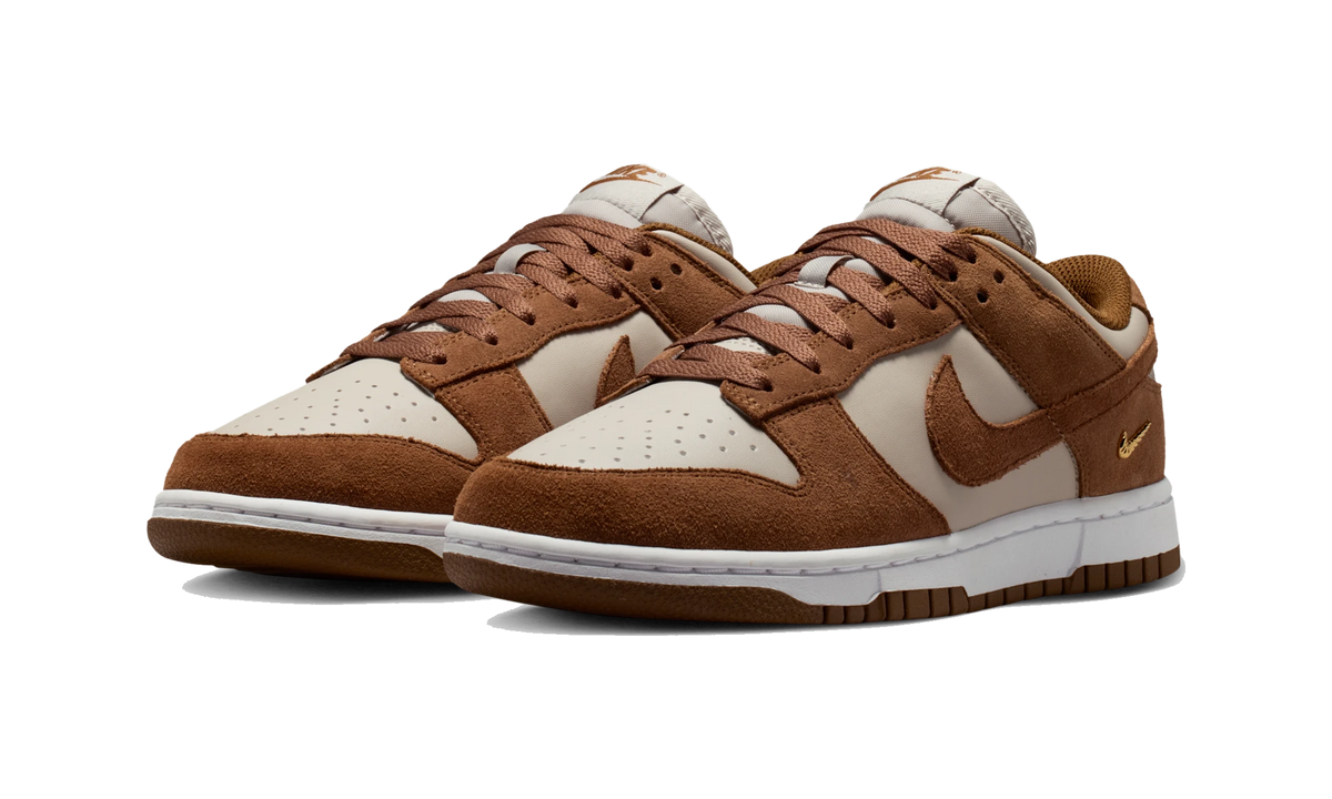 Nike Dunk Low Suede Light British Tan Cream