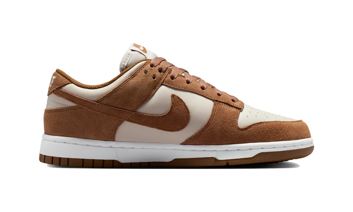 Nike Dunk Low Suede Light British Tan Cream