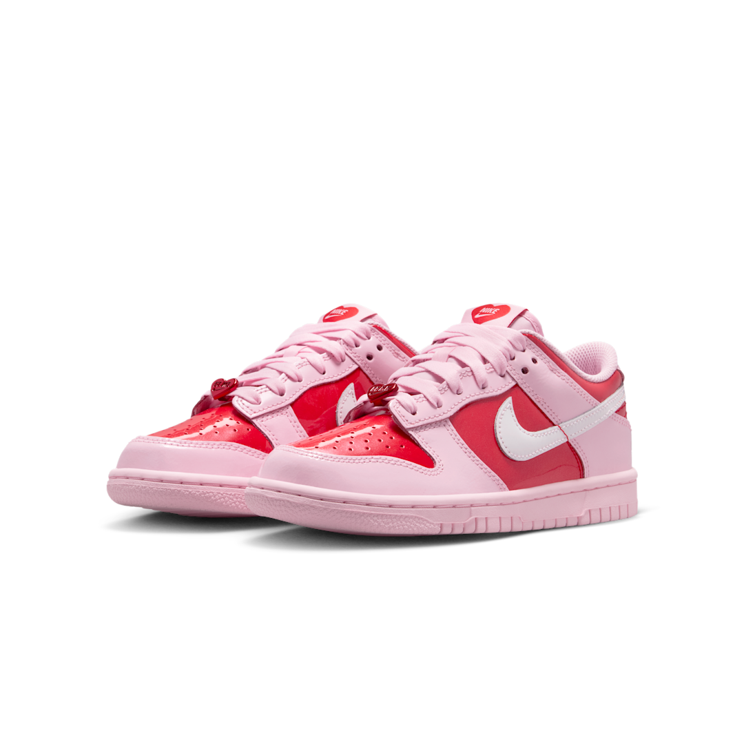 Nike Dunk Low Valentine's Day (2026)