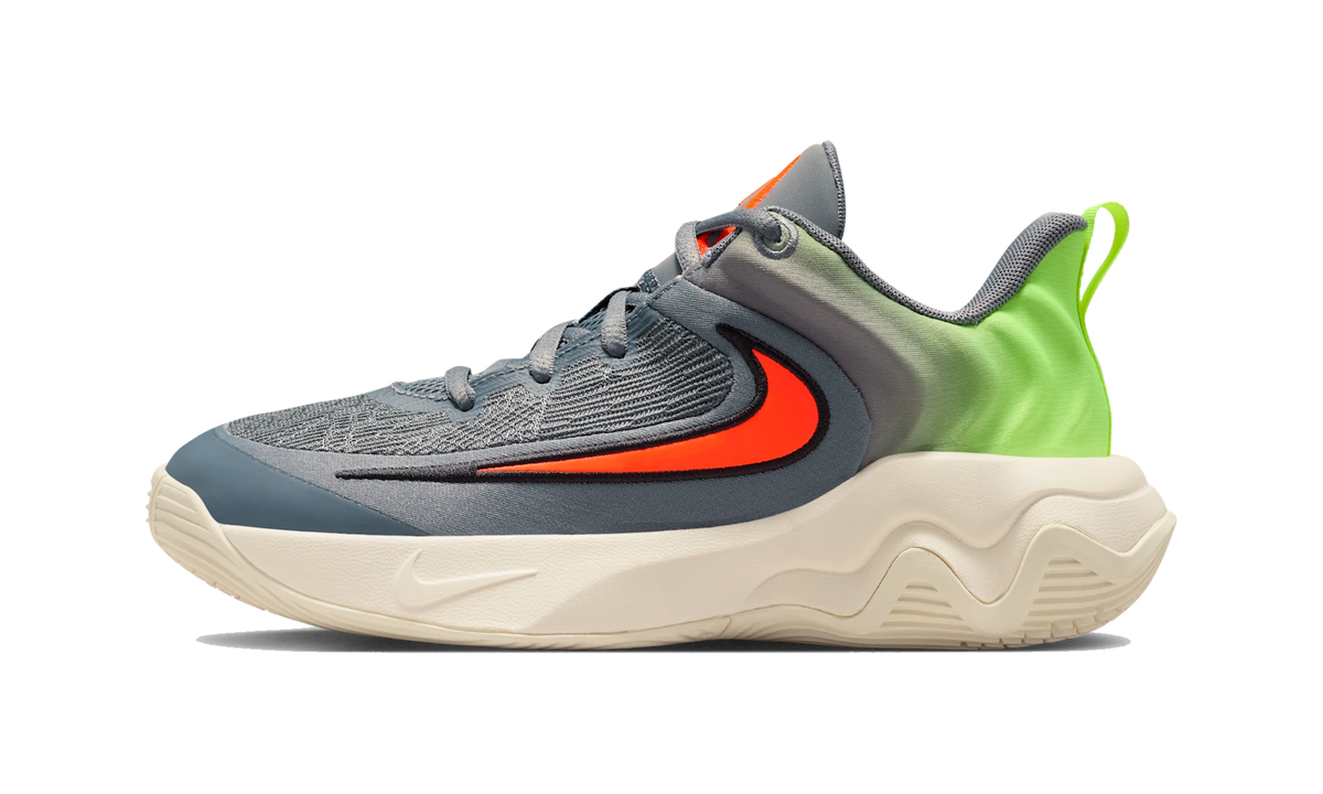 Nike Giannis Immortality 4 Dark Raisin Total Crimson Volt