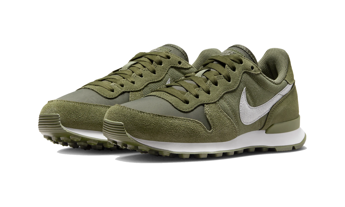Nike Internationalist Medium Olive