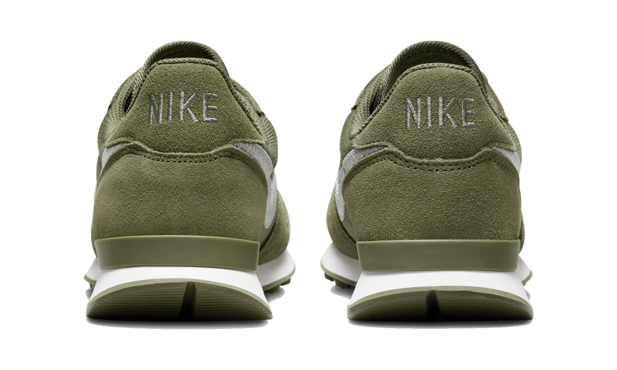 Nike Internationalist Medium Olive