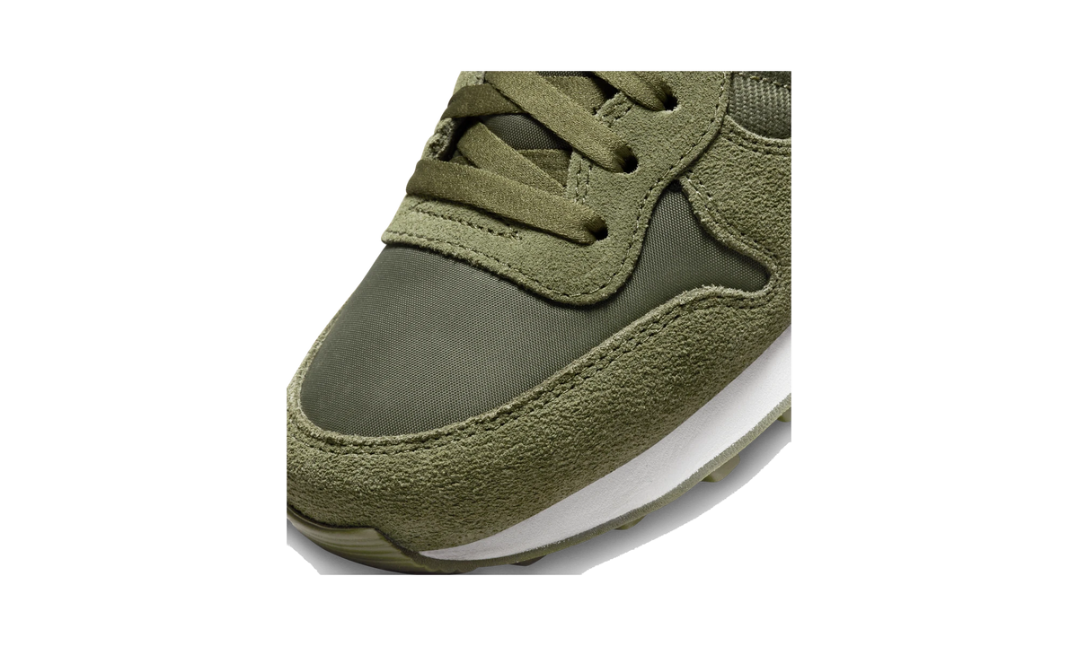 Nike Internationalist Medium Olive