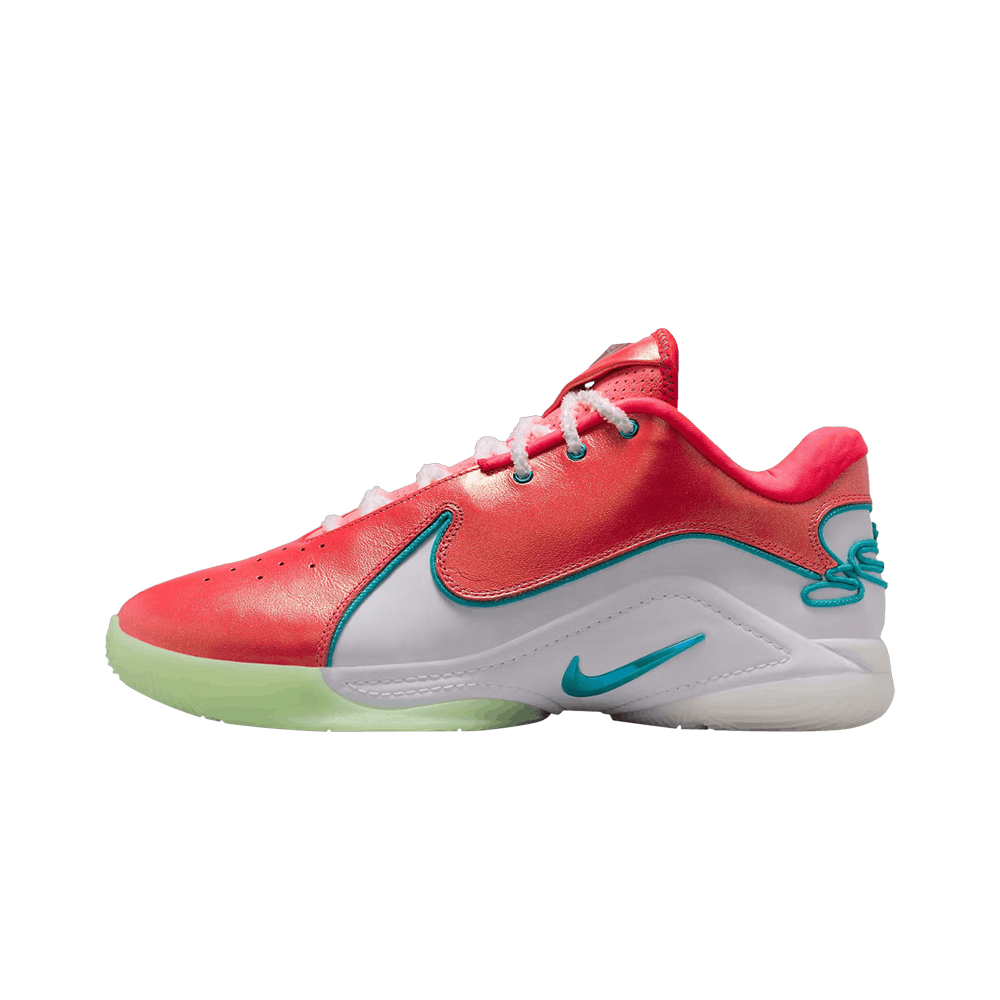 Nike LeBron 22 Christmas, Solar Red/White/Vapor Green/Dusty Cactus (HV5148-600)